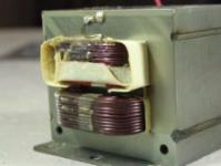 How to make a spot welding machine from a conventional microwave What is the power of the microwave power transformer